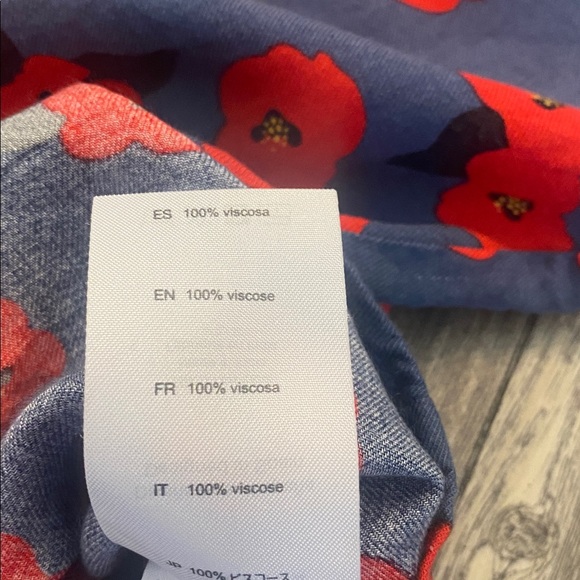 Companies Fantastica Poppy L/S Grey Red Should Ruffle Top Blouse Size Medium - Picture 9 of 11